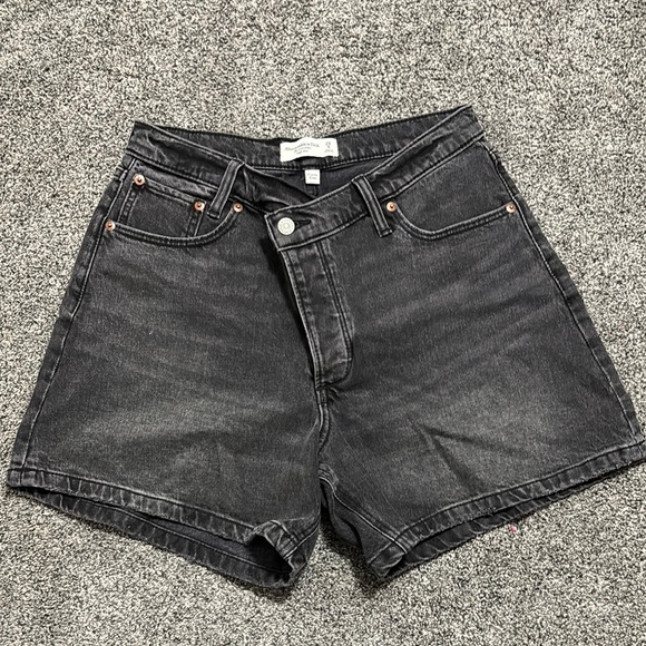 Abercrombie the dad short high rise curve love denim jean shorts - Picture 1 of 3